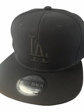All-Black LA Embroidered Snapback Hat dodgers hat Black Logo embroidered new